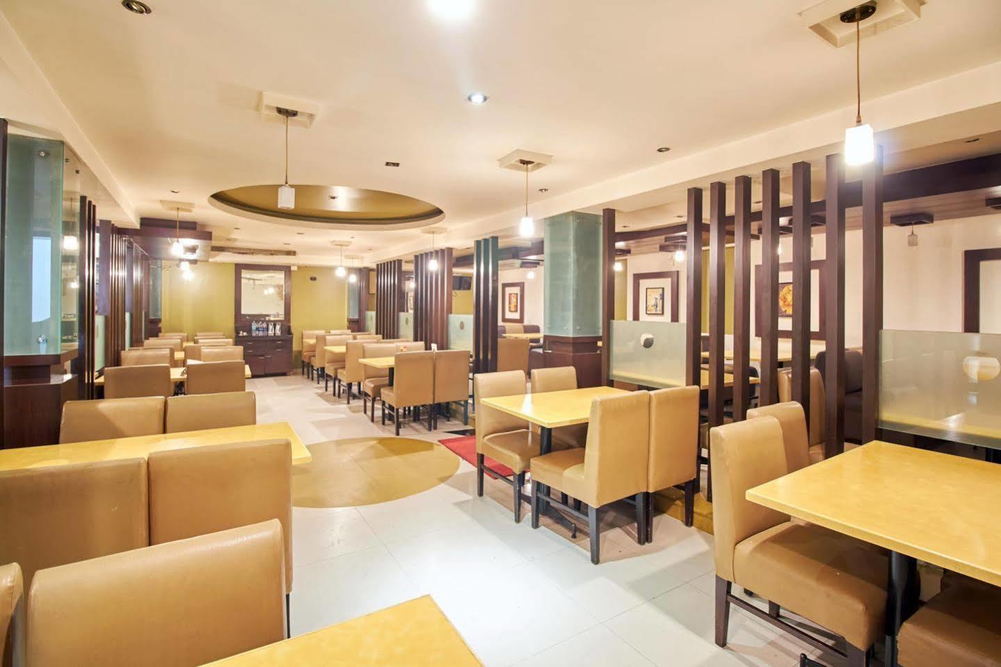 Hotel Chalukya Bangalore Buitenkant foto